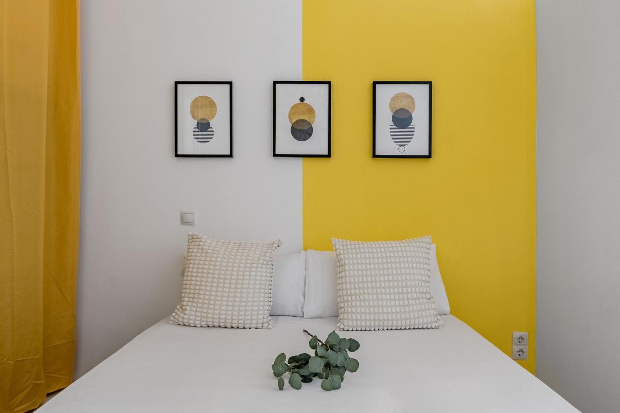 Charming Lucero Apartment Madrid Luaran gambar