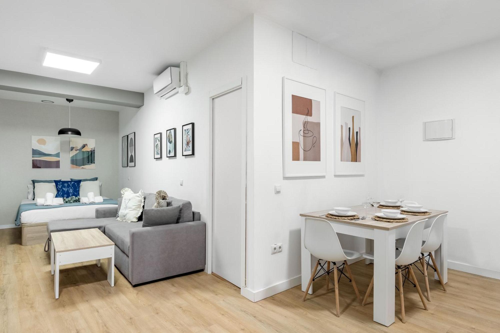 Charming Lucero Apartment Madrid Luaran gambar