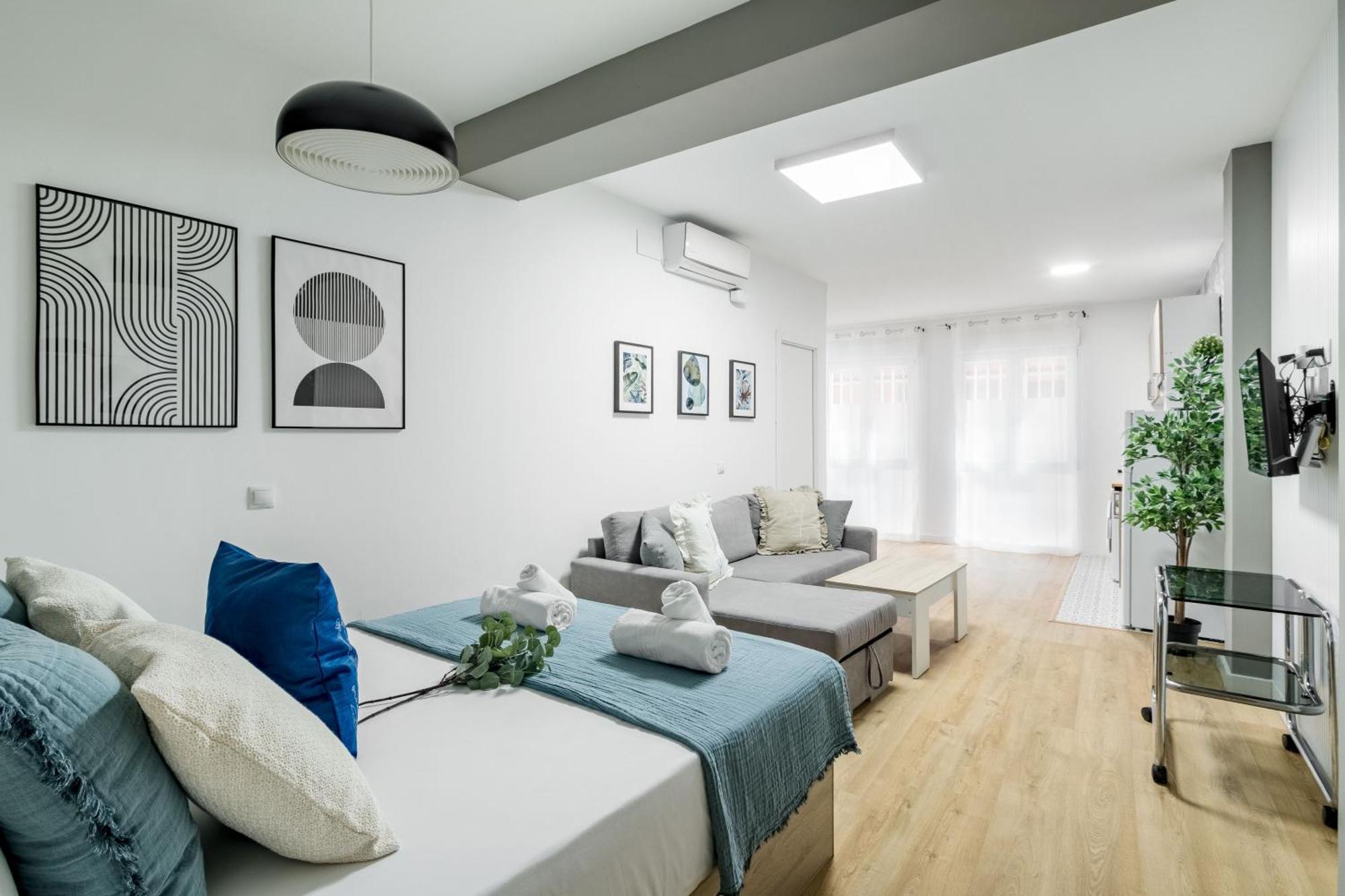 Charming Lucero Apartment Madrid Luaran gambar