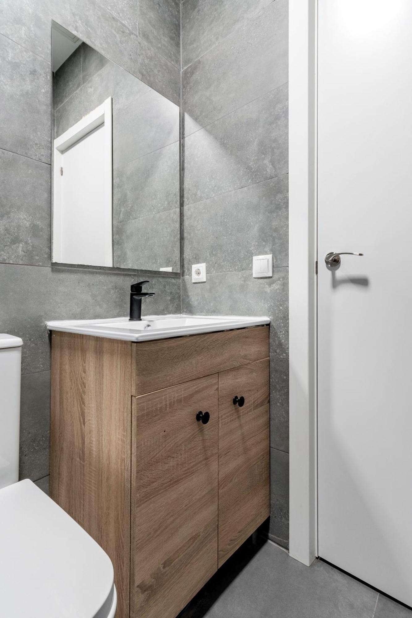 Charming Lucero Apartment Madrid Luaran gambar