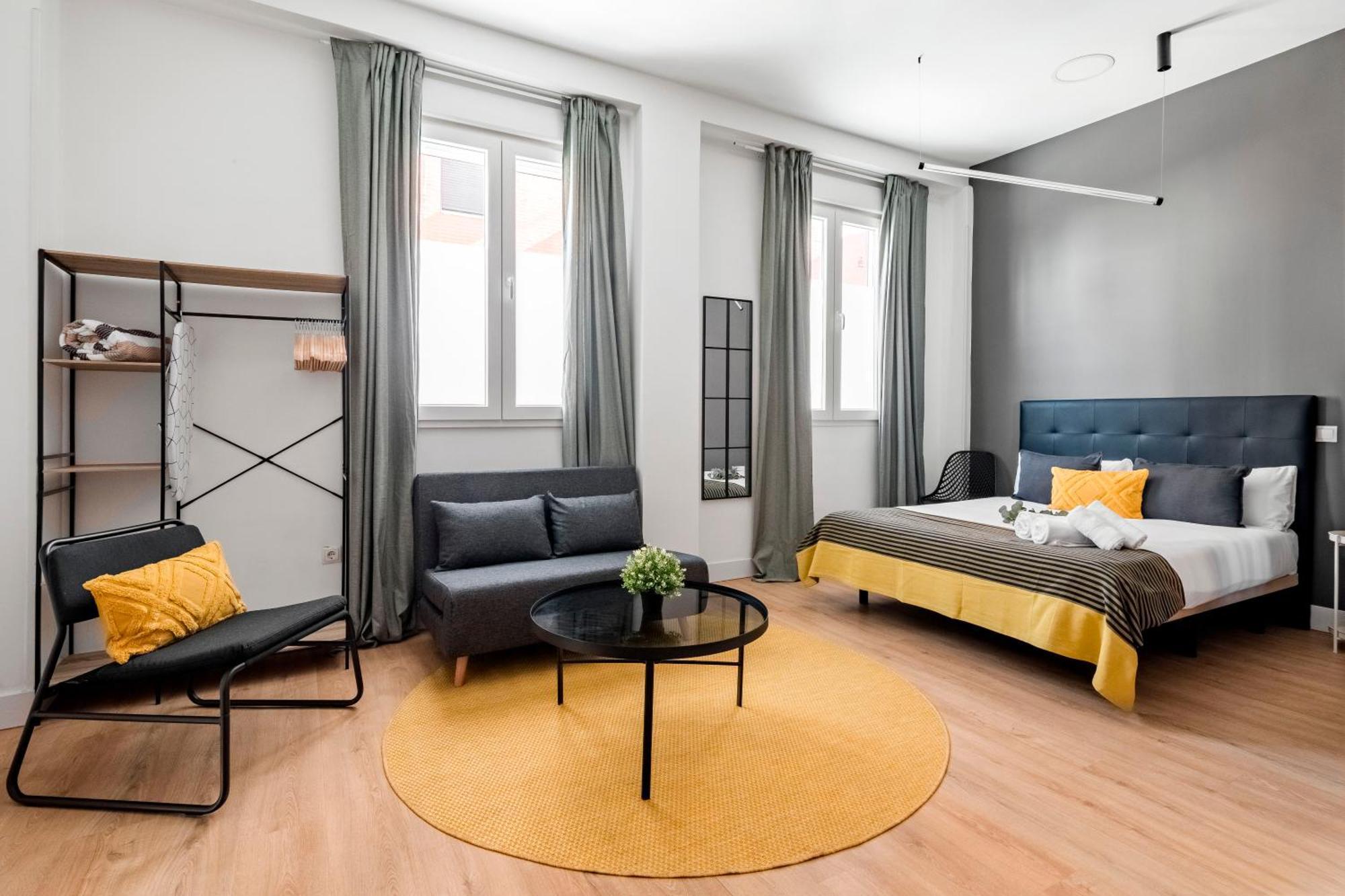 Charming Lucero Apartment Madrid Luaran gambar